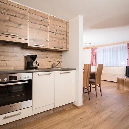 Hochmuthhof 公寓 里斯奥尔巴赫塔