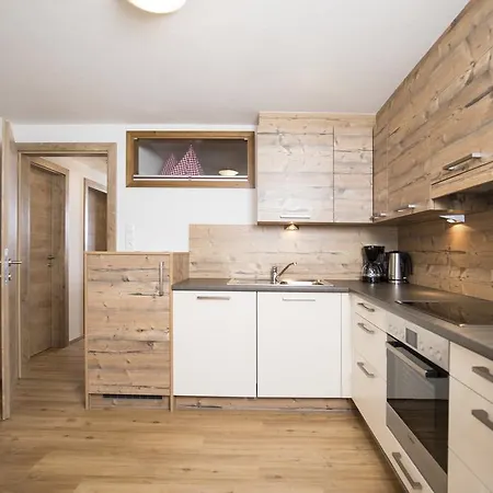 Hochmuthhof 公寓 里斯奥尔巴赫塔