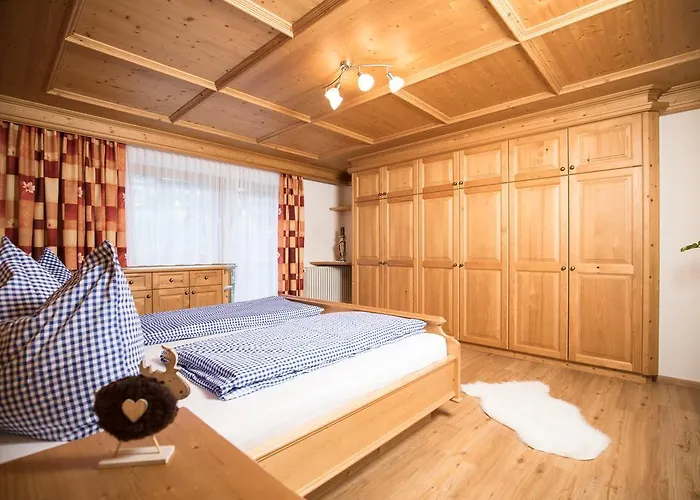 Апартаменты Hochmuthhof *